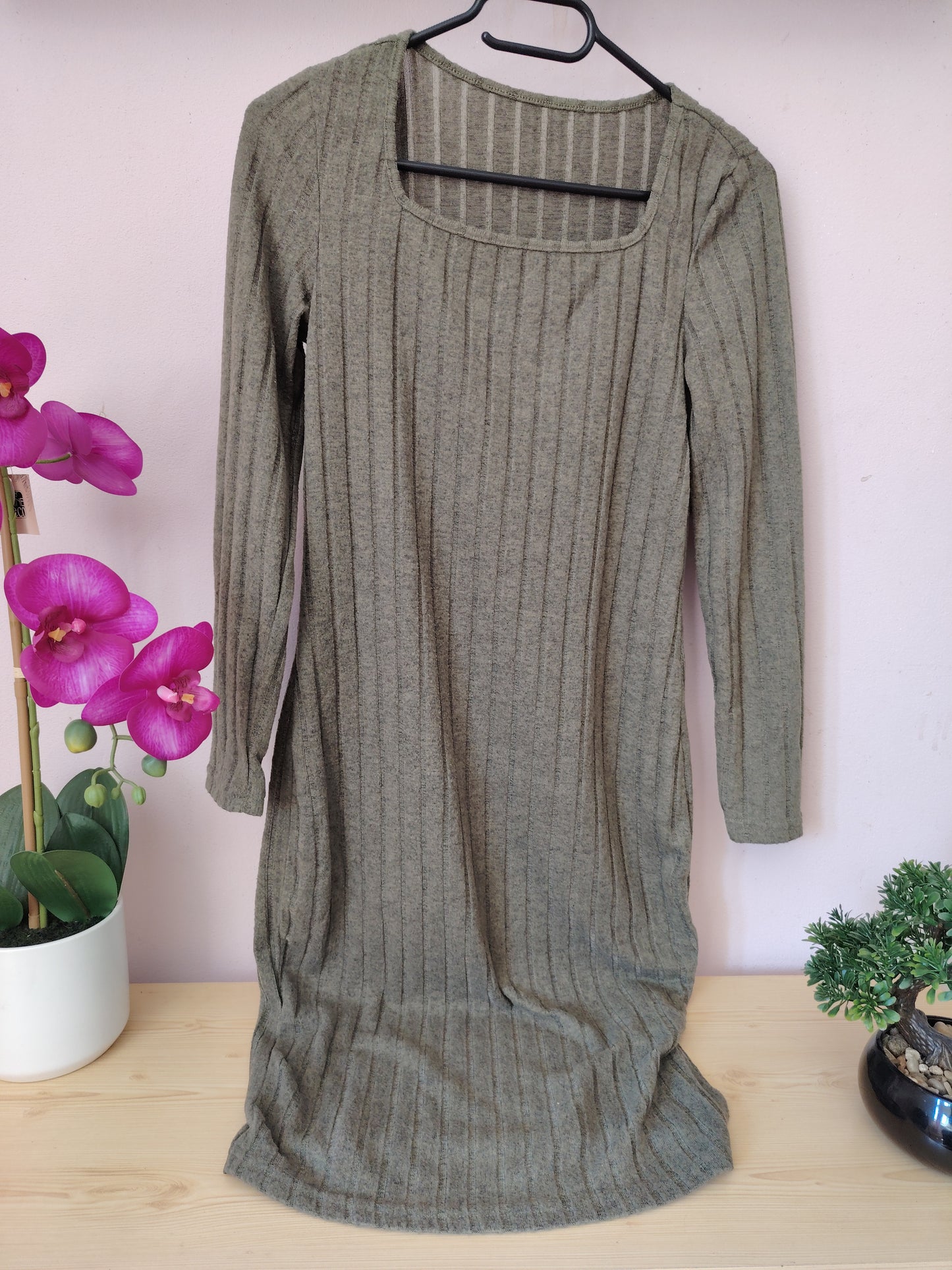 Robe kaki