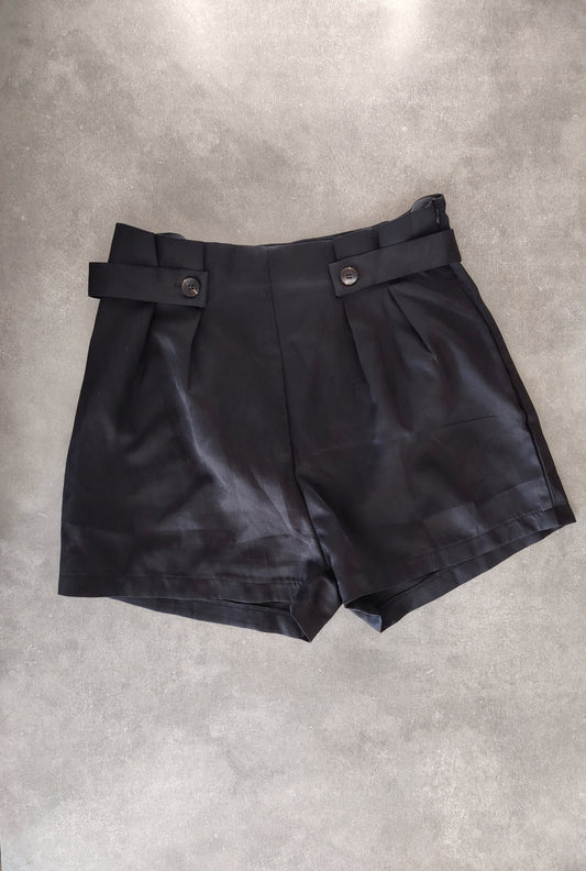 Short noir en tissus